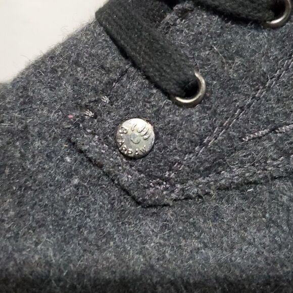 Bearpaw Gray Wool Platform Ankle Boots Size 8 - Picture 4 of 14